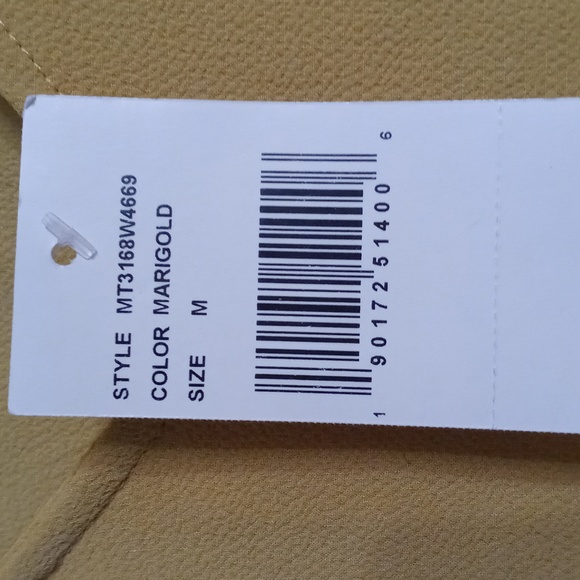 Oversized Women's Yellow High/Low Blouse - Picture 10 of 10